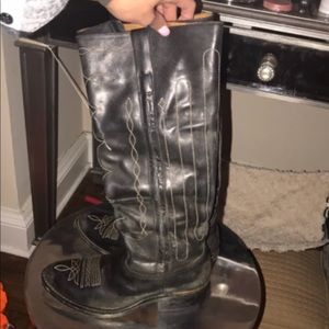 Golden goose boots. 6.5 Black